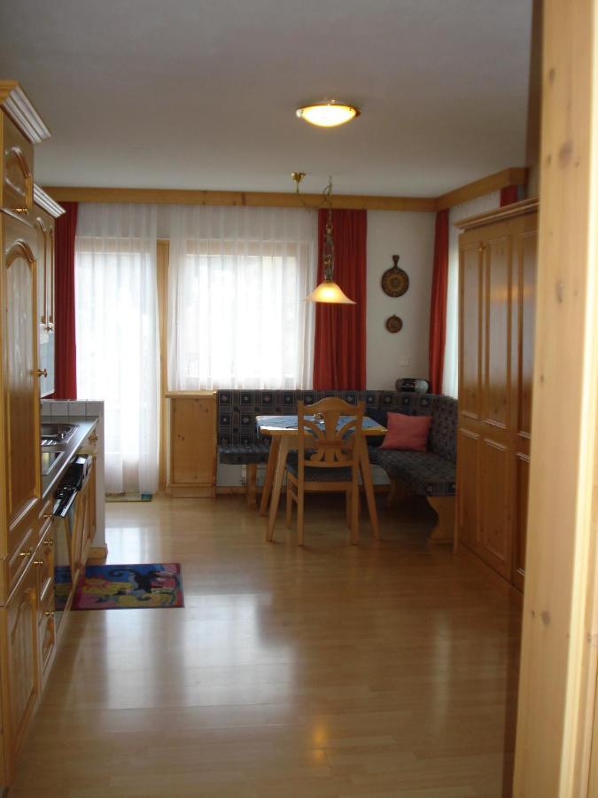 Chasa Valetta Apartment Samnaun Ruang foto
