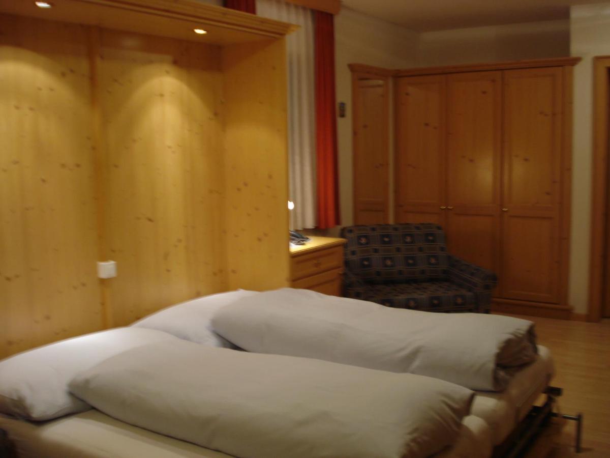 Chasa Valetta Apartment Samnaun Ruang foto