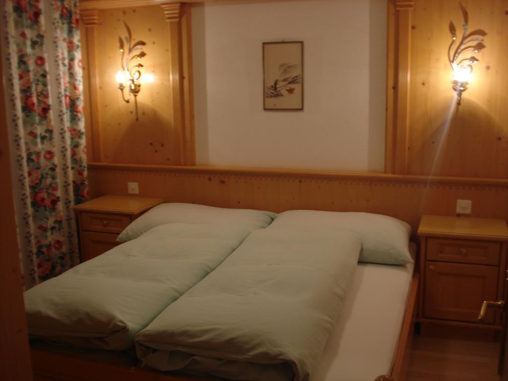 Chasa Valetta Apartment Samnaun Ruang foto